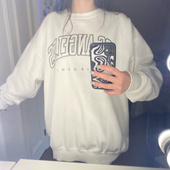 Brandy Melville Los Angeles crewneck - Picture 7 of 8